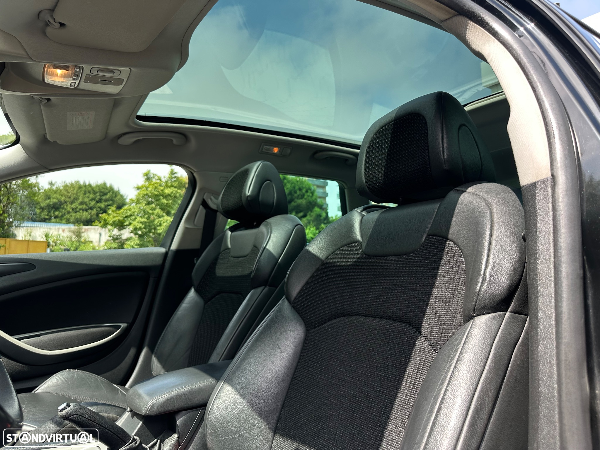 Citroën C5 Tourer 1.6 e-HDi Séduction Air.CMP6 - 20