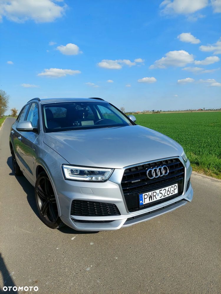 Audi Q3 2.0 TFSI Quattro S tronic sport - 2