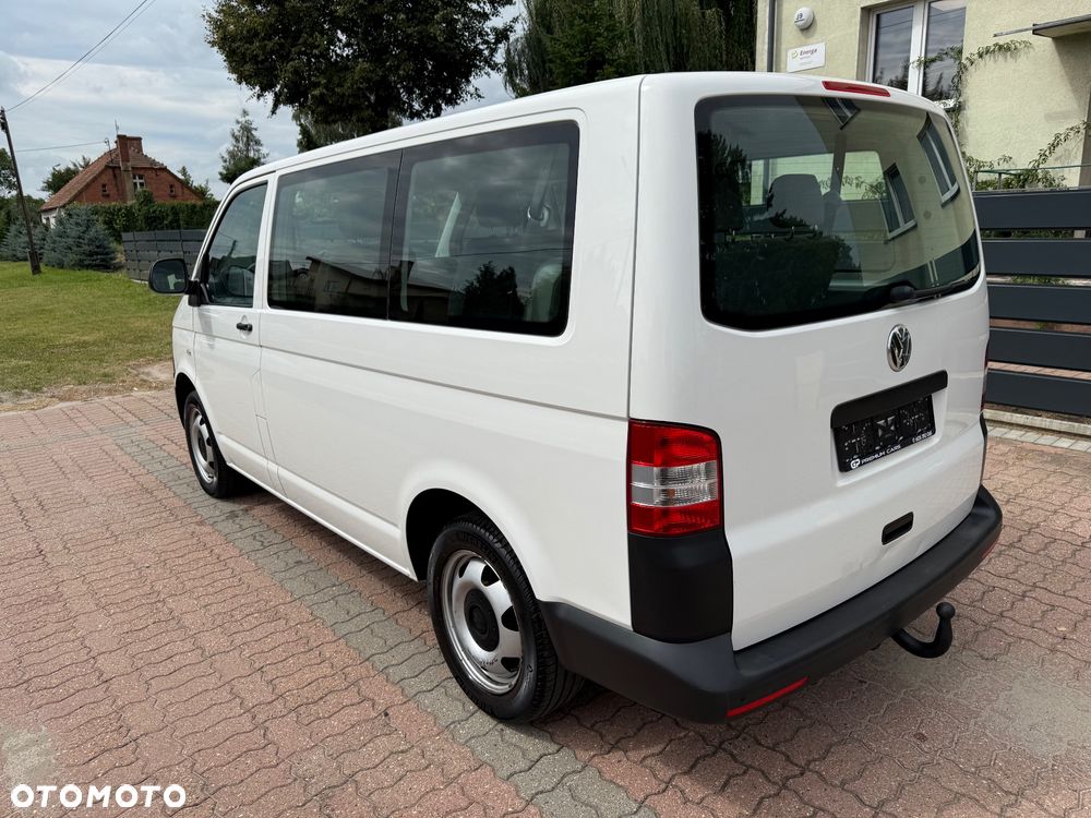 Volkswagen Transporter - 8