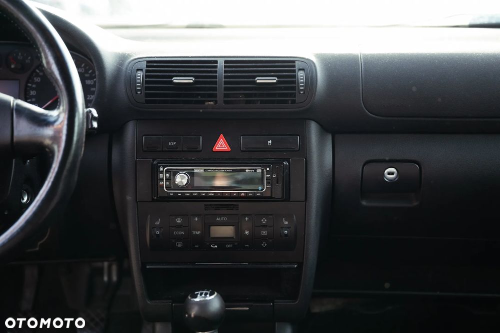 Audi A3 3-drzwiowe 1.9 TDI Ambition - 14