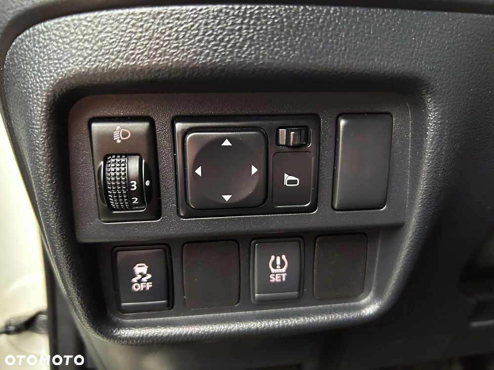 Nissan Juke 1.6 Xtronic Tekna - 24