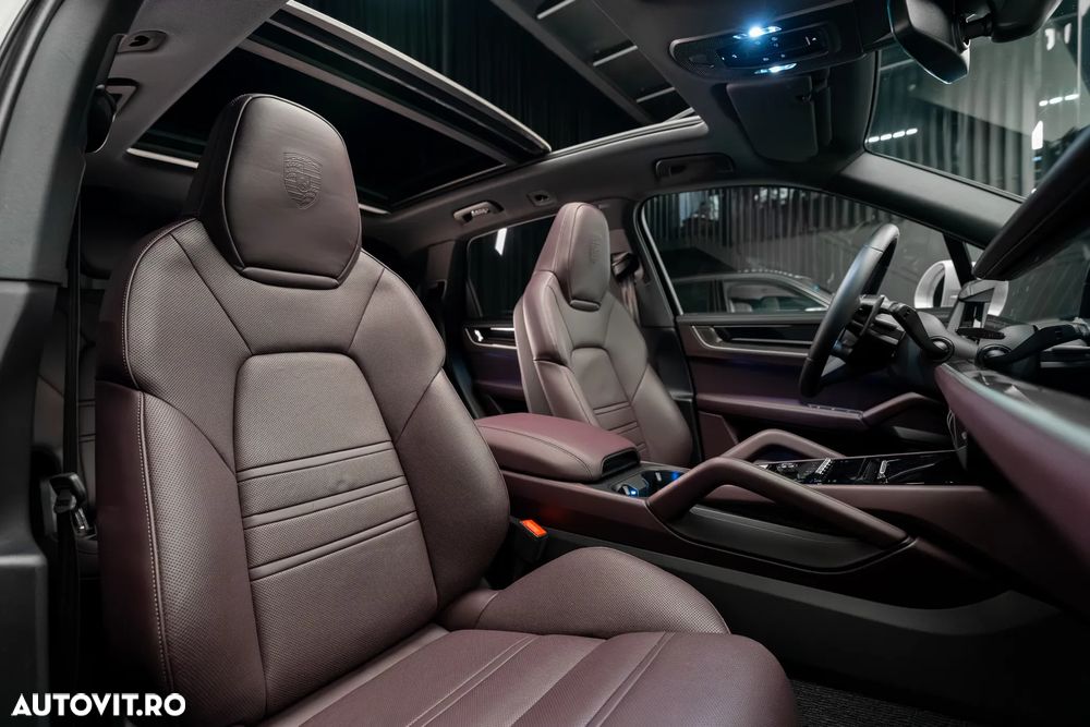 Porsche Cayenne - 37