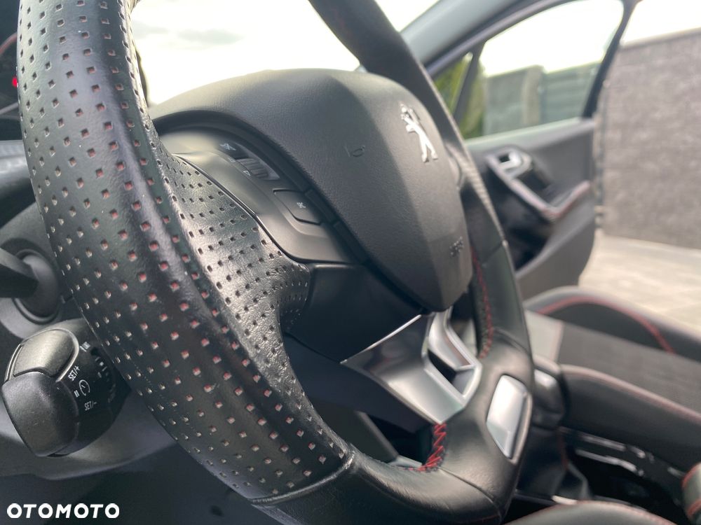 Peugeot 2008 PureTech 110 Stop&Start GT-Line Edition - 21