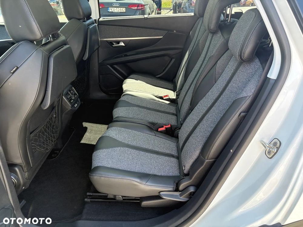 Peugeot 5008 PureTech 130 Stop & Start Access - 12