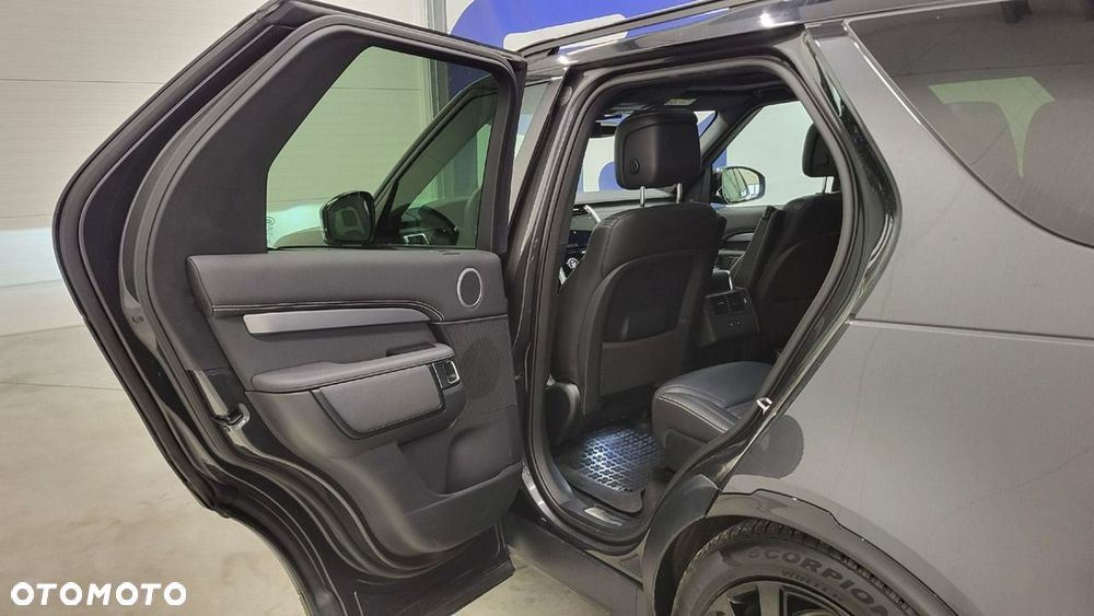 Land Rover Discovery 3.0 D250 mHEV Dynamic SE - 22