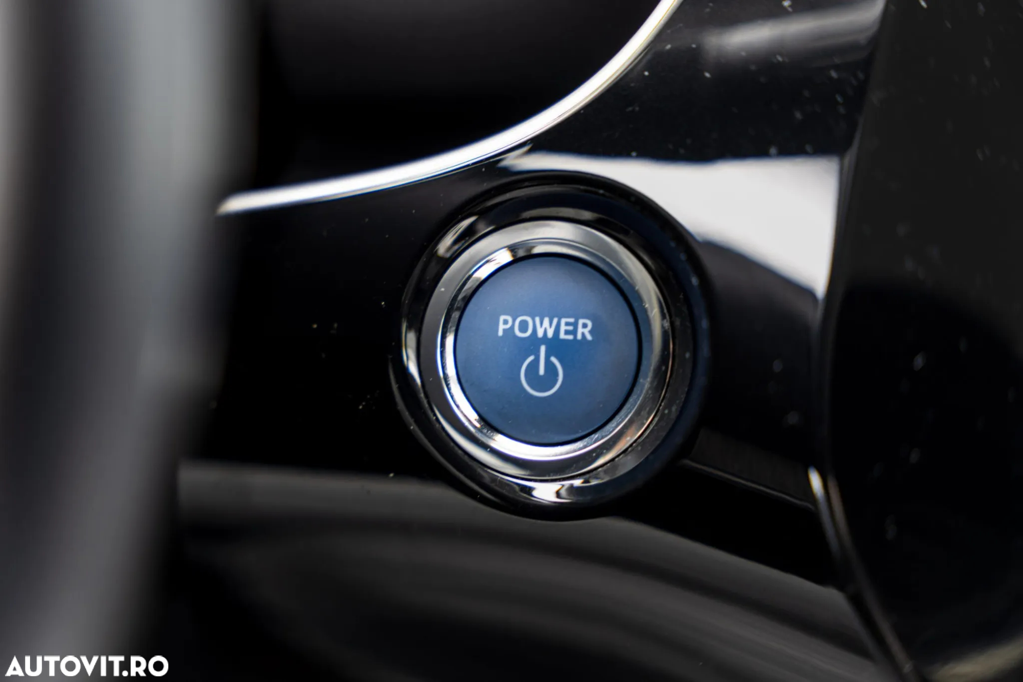 Toyota Prius Hybrid Comfort - 23