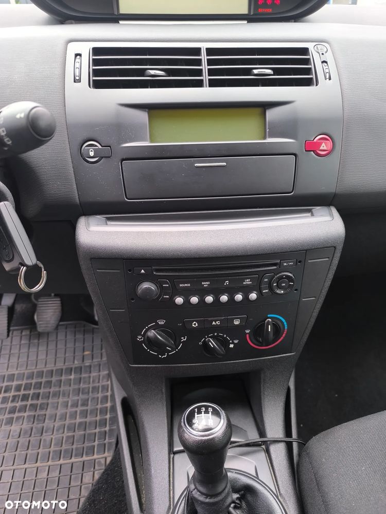 Citroën C4 - 6
