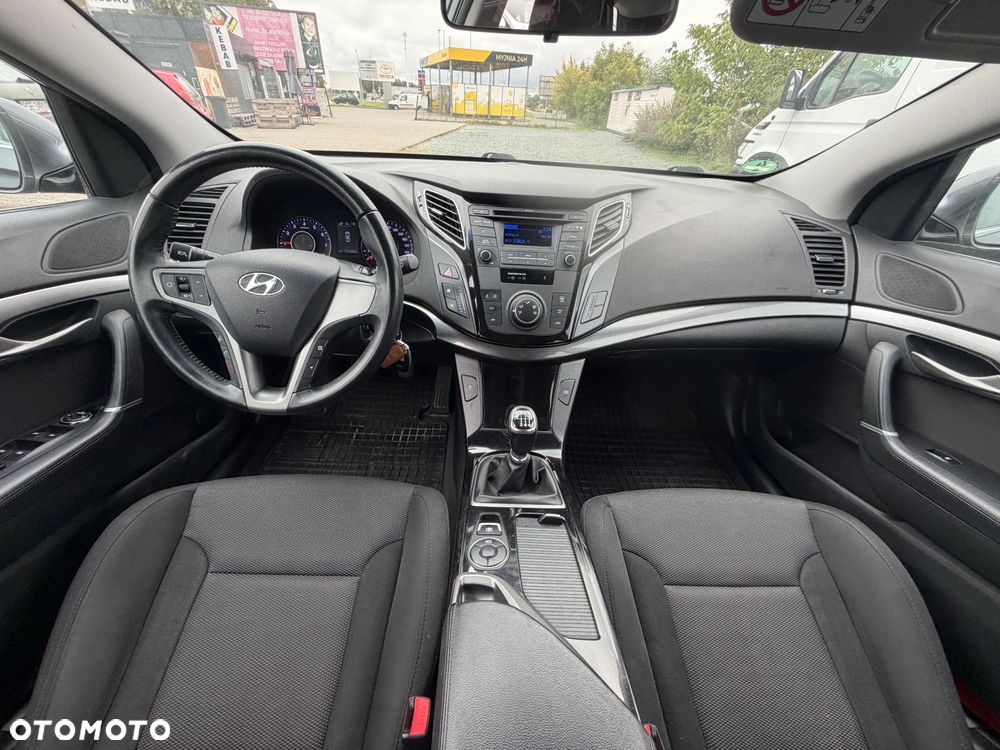 Hyundai i40 1.6 GDI Comfort + - 6