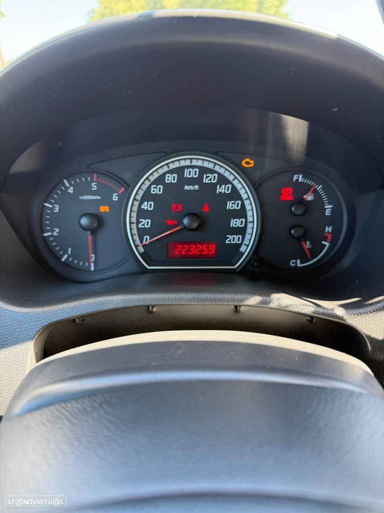 Suzuki Swift 1.3 DDiS GL - 7