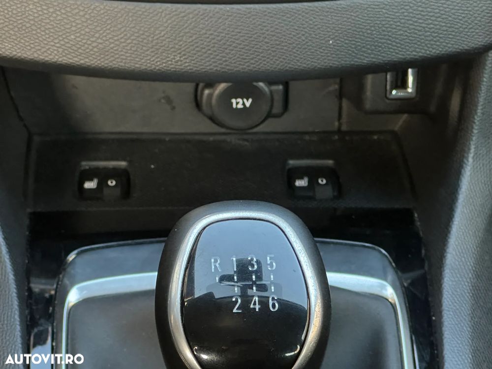 Peugeot 308 BlueHDi 130 Stop & Start Active Pack - 12