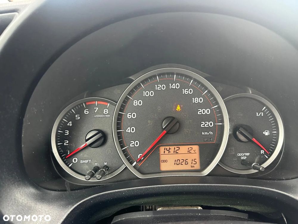 Toyota Yaris 1.33 VVT-i Executive - 10