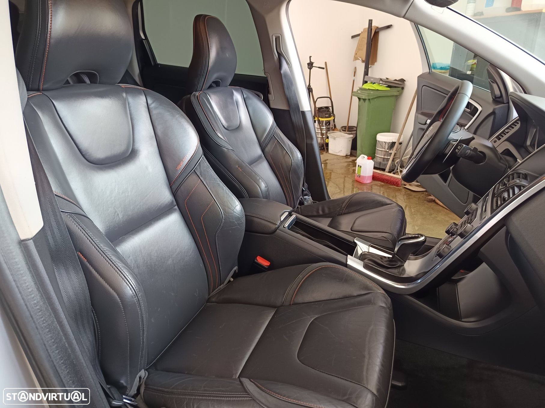Volvo XC 60 2.0 D4 VOR Geartronic - 31
