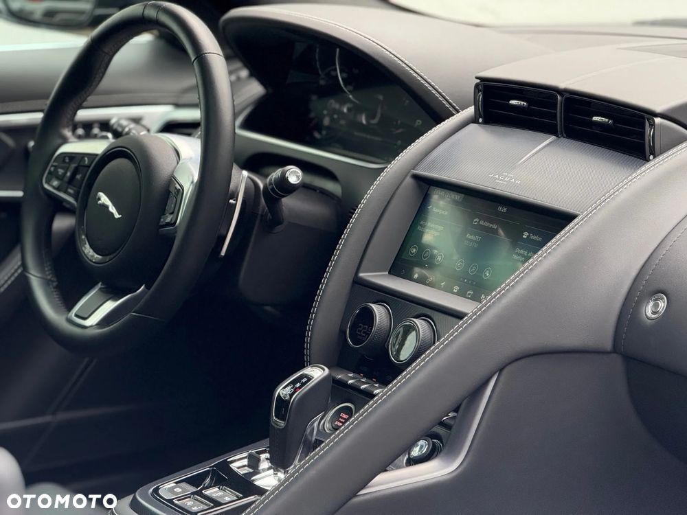 Jaguar F-Type 5.0 V8 S/C R-Dynamic - 22