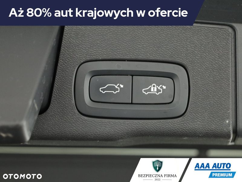 Volvo XC 60 - 22