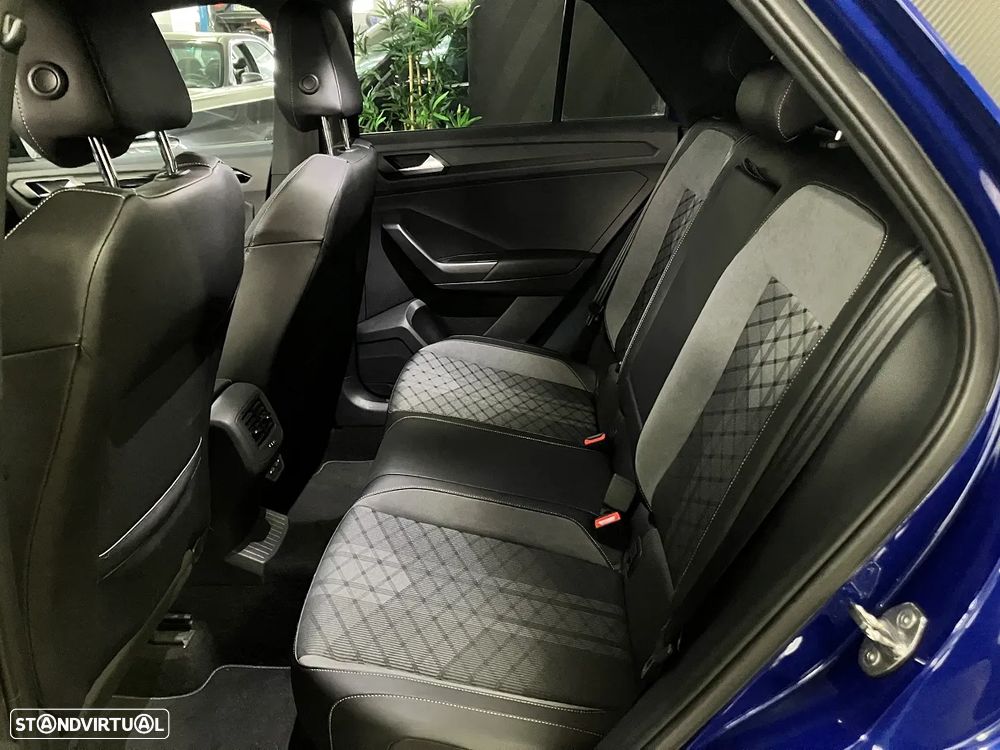 VW T-Roc 1.5 TSI R-Line DSG - 11