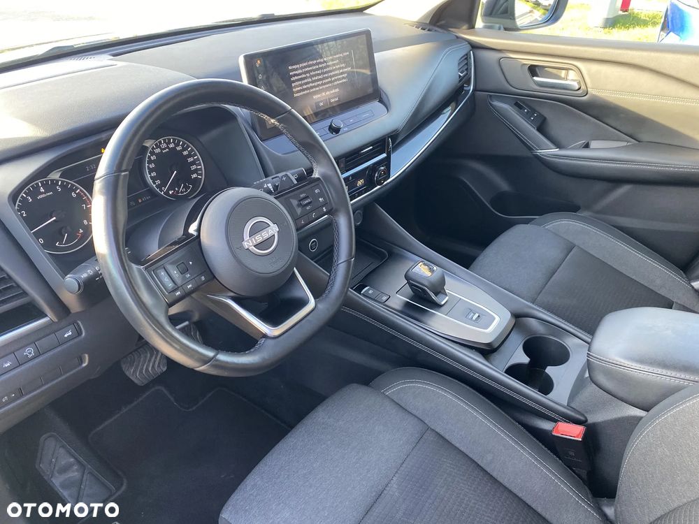 Nissan Qashqai 1.3 DIG-T N-Connecta DCT - 10