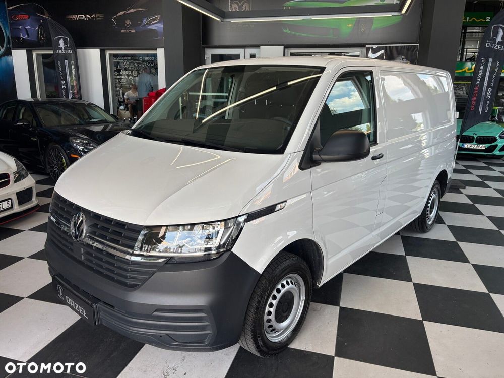Volkswagen Transporter - 2