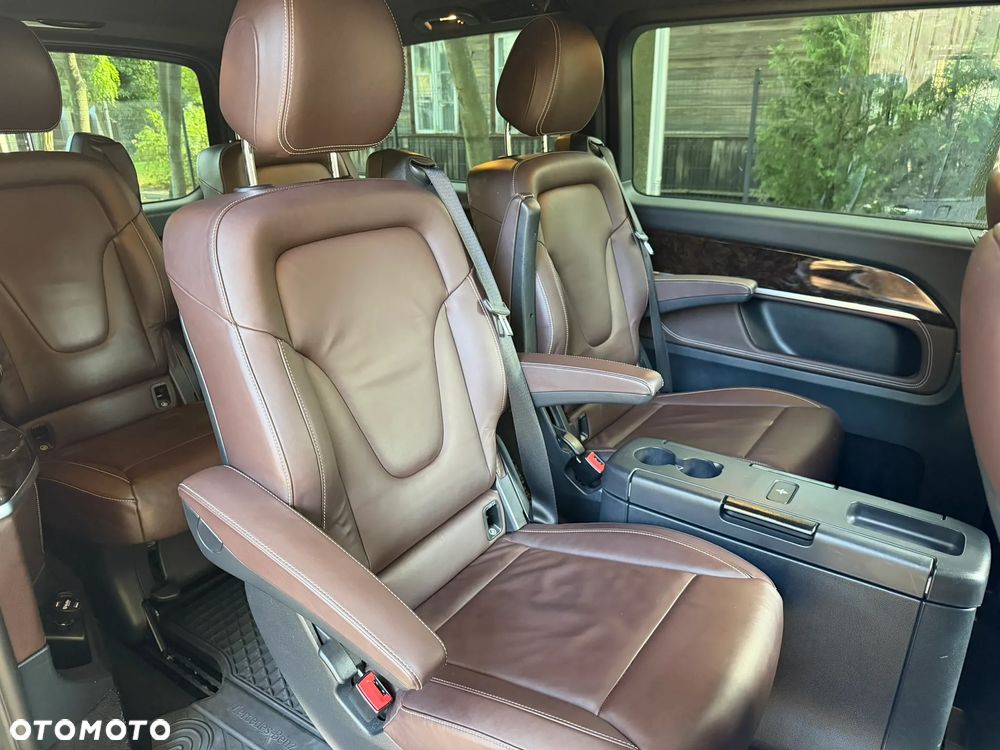 Mercedes-Benz Klasa V 250 d 4-Matic Avantgarde 7G-Tronic (długi) - 17