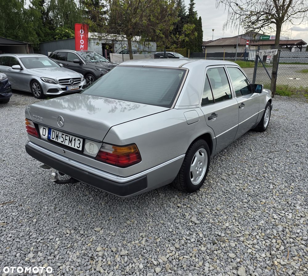 Mercedes-Benz W124 (1984-1993) - 7