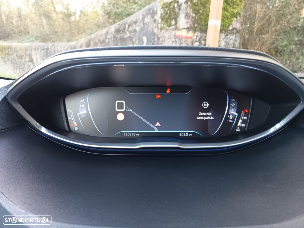 Peugeot 3008 1.6 BlueHDi Active - 12