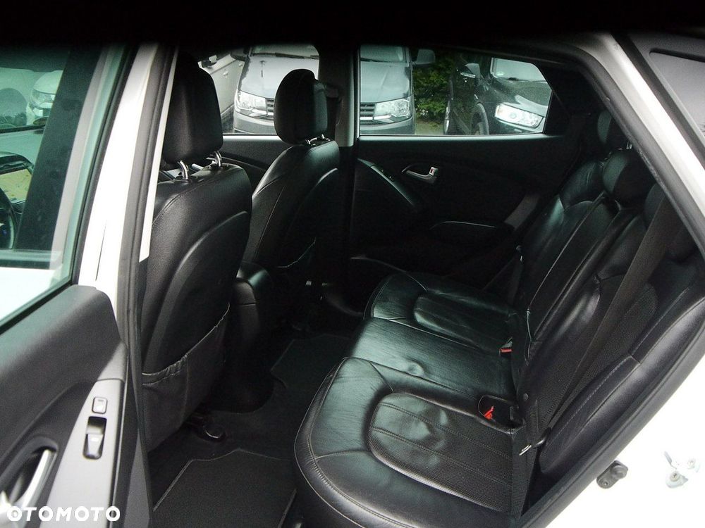 Hyundai ix35 2.0 2WD Automatik Style - 29