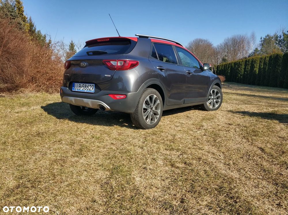 Kia Stonic 2017 photo 3