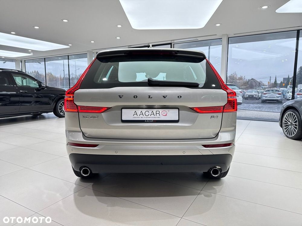Volvo XC 60 - 4