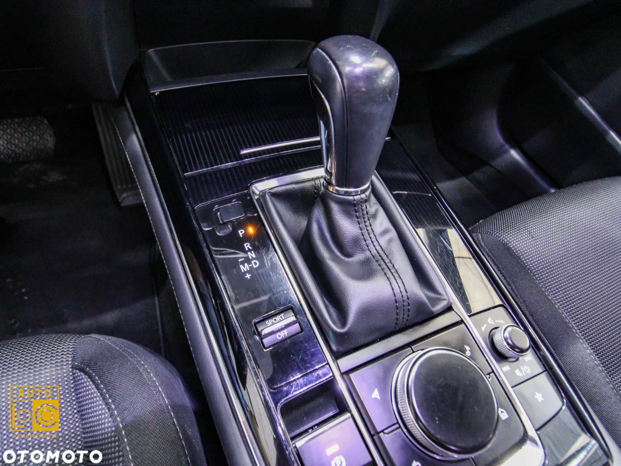 Mazda CX-30 e-SKYACTIV-G 2.0 M HYBRID 150 DRIVE - 28
