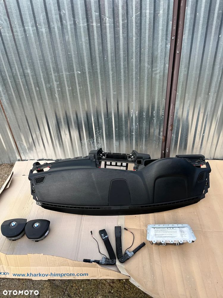 BMW 5 F10 F11 DESKA ROZDZIELCZA KOKPIT KONSOLA ARIBAG NAPINACZE ORYGINAŁ KOMPLET - 1