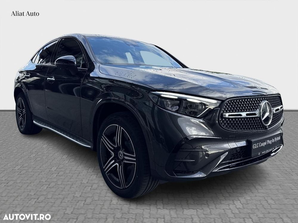 Mercedes-Benz GLC Coupe 300 e 4MATIC - 2