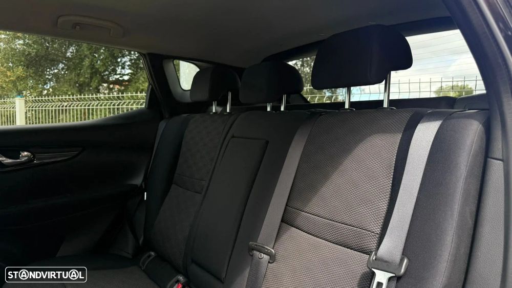 Nissan Qashqai 1.5 dCi tekna - 19