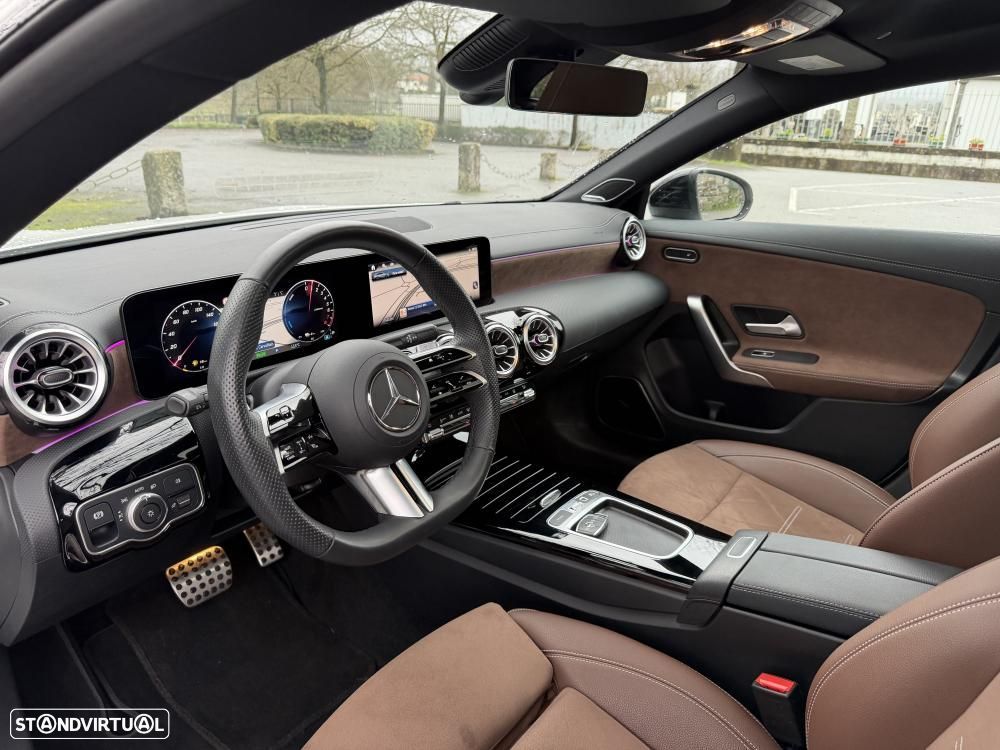 Mercedes-Benz CLA 250 e 8G-DCT AMG Line Advanced Plus - 8