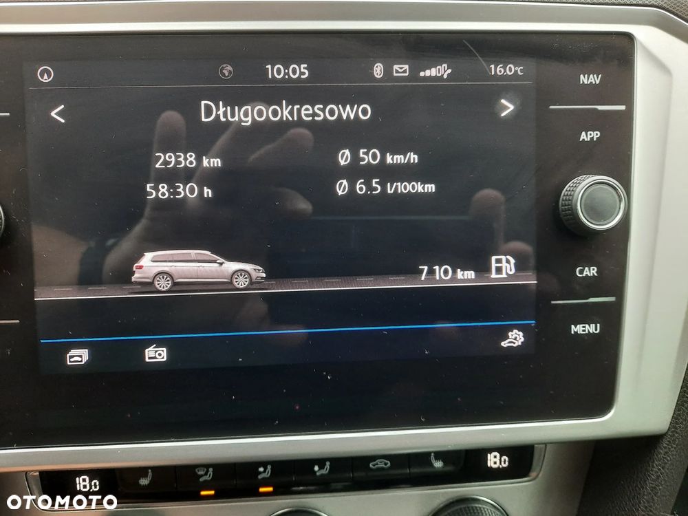 Volkswagen Passat 2.0 TDI SCR Comfortline - 19