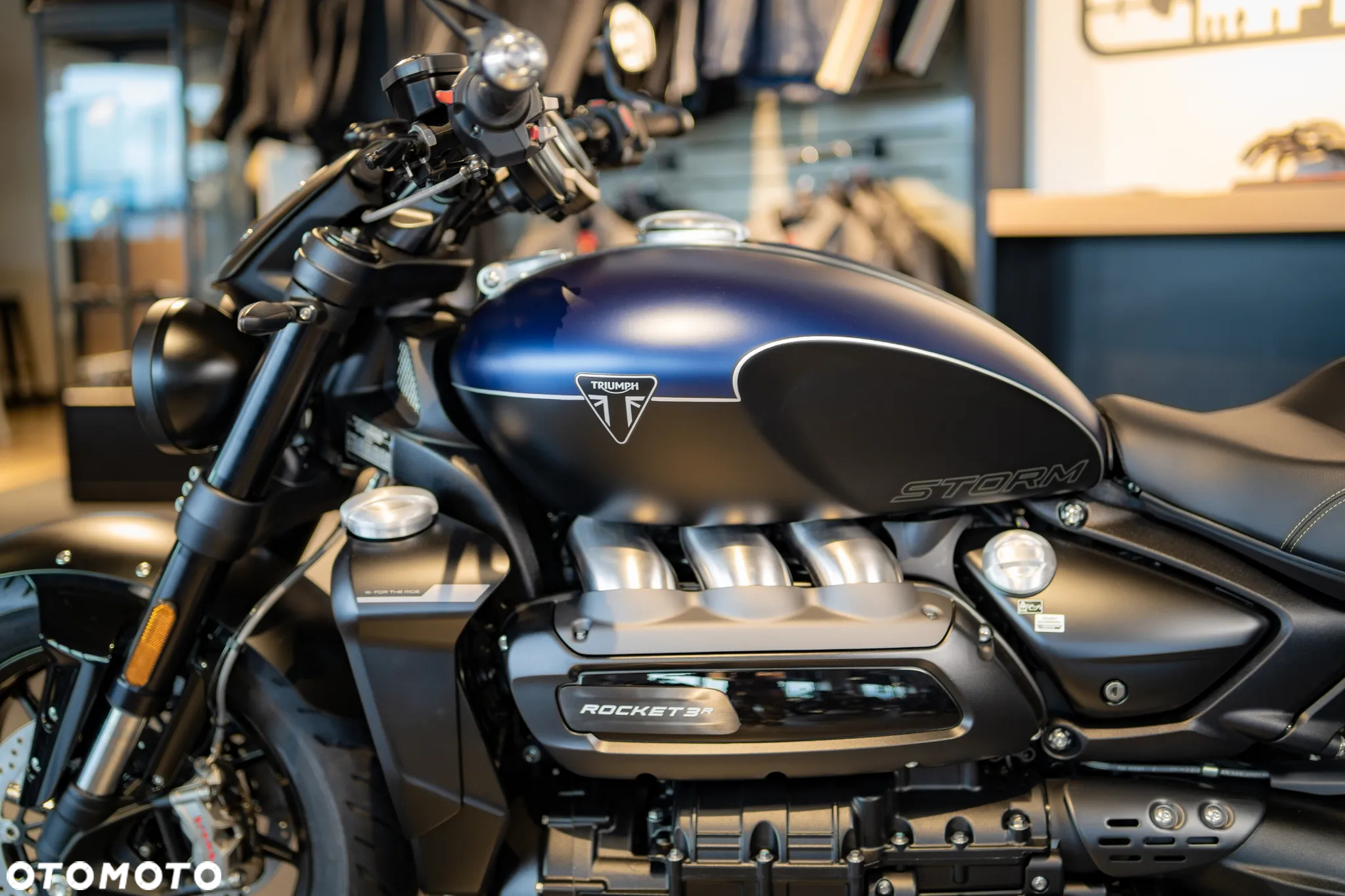 Triumph Rocket - 13