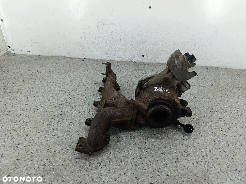 TURBINA Z KOLEKTOREM FORD FOCUS II 9654931780 GT1749V  GARRETT 2.0 TDCI - 6