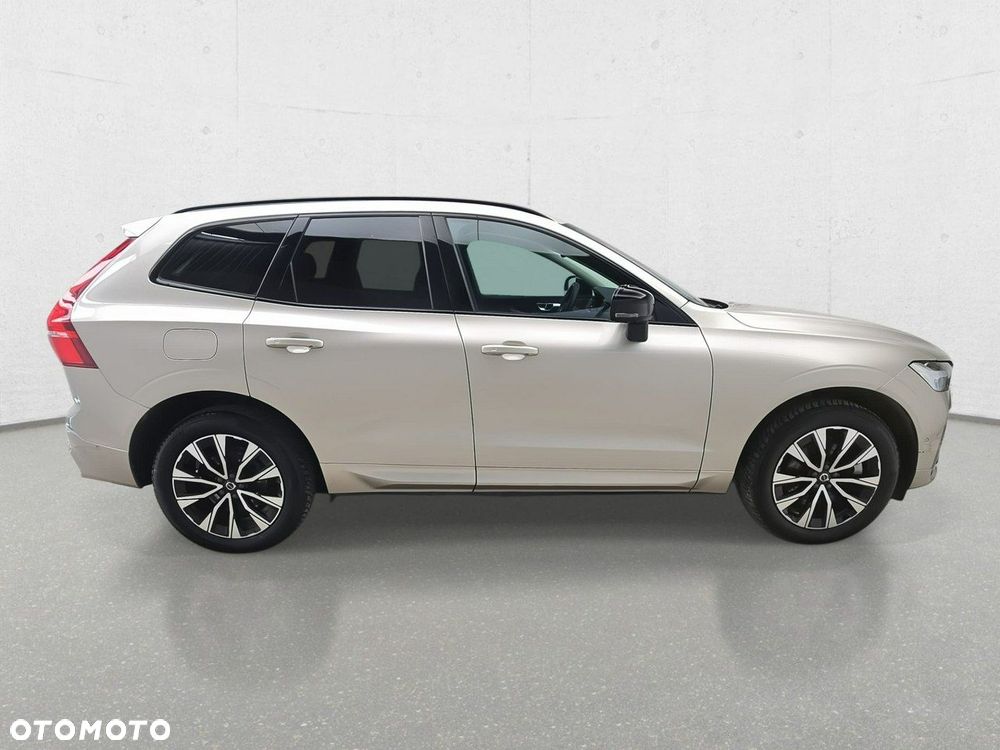 Volvo XC 60 - 8