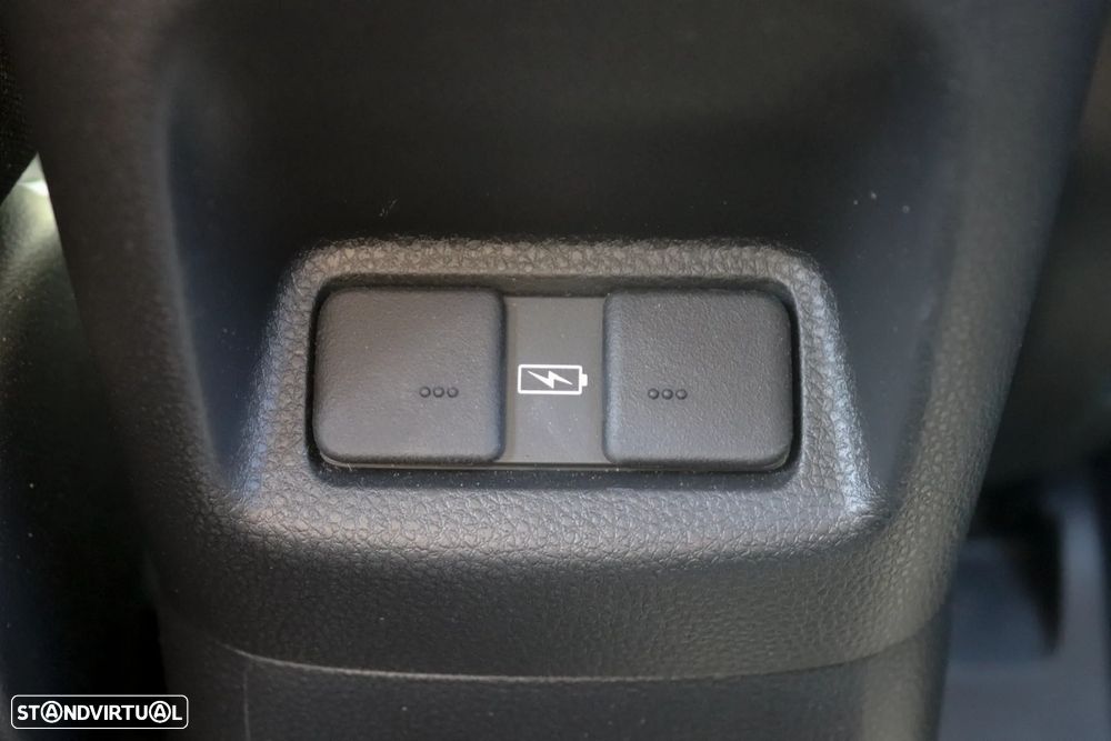 Honda Jazz Crosstar Hybrid 1.5 i-MMD Advance - 28