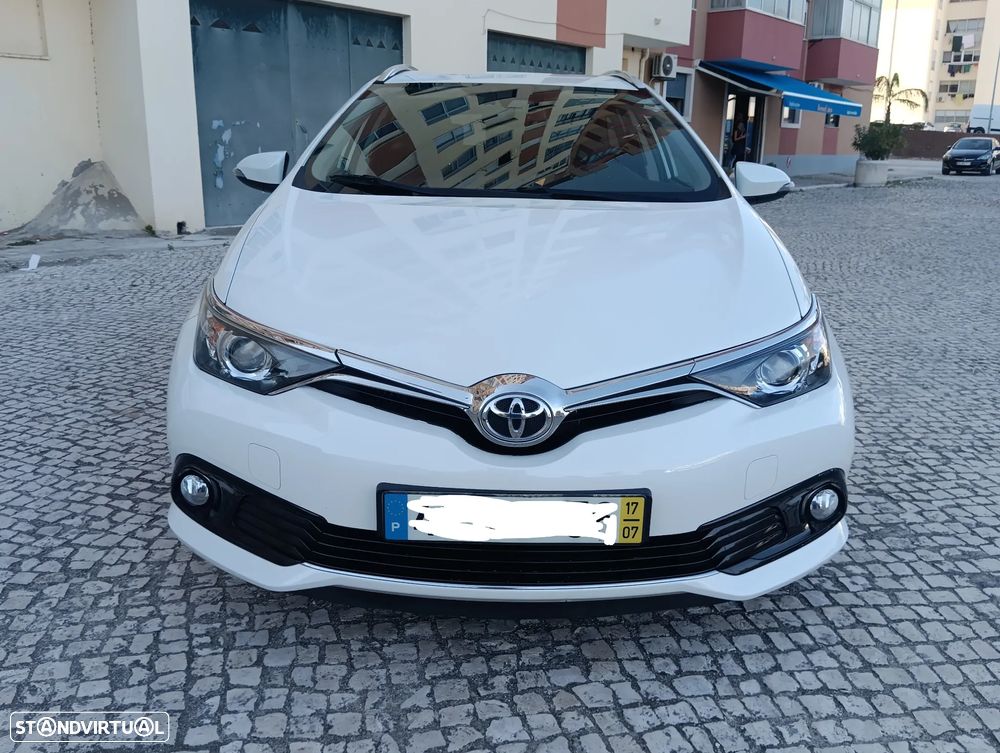 Toyota Auris Touring Sports 1.4 D-4D C.+P.Techo+P.Sport - 2