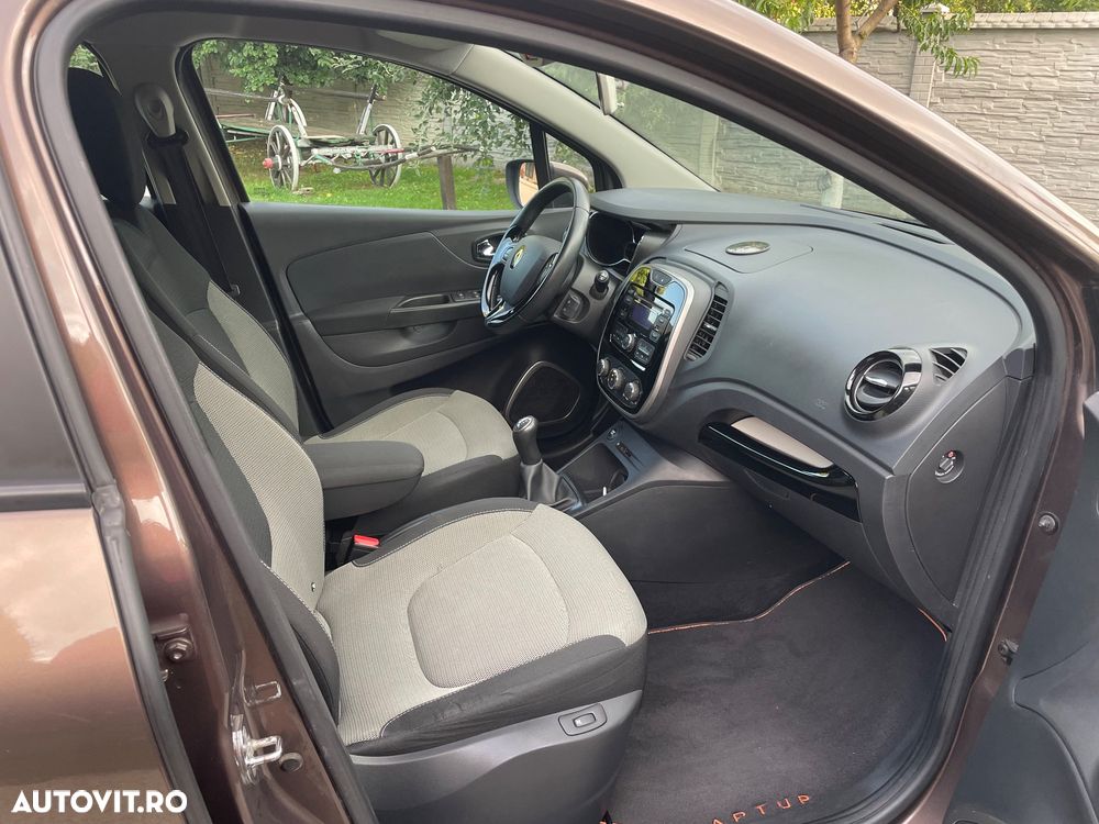 Renault Captur - 26