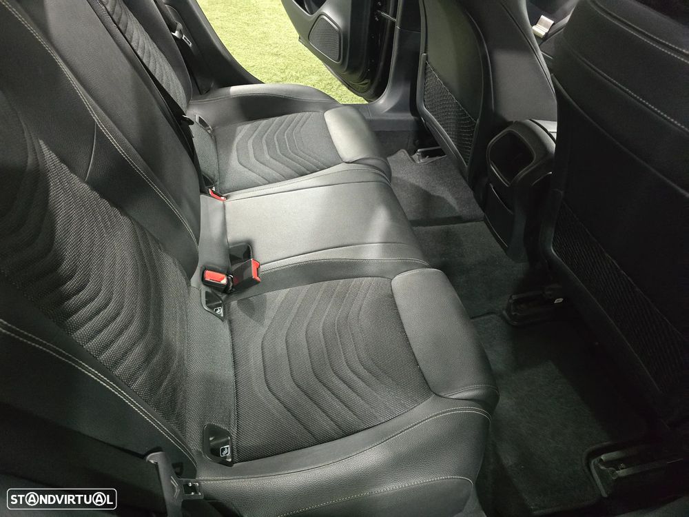 Mercedes-Benz A 180 d Urban Aut. - 10