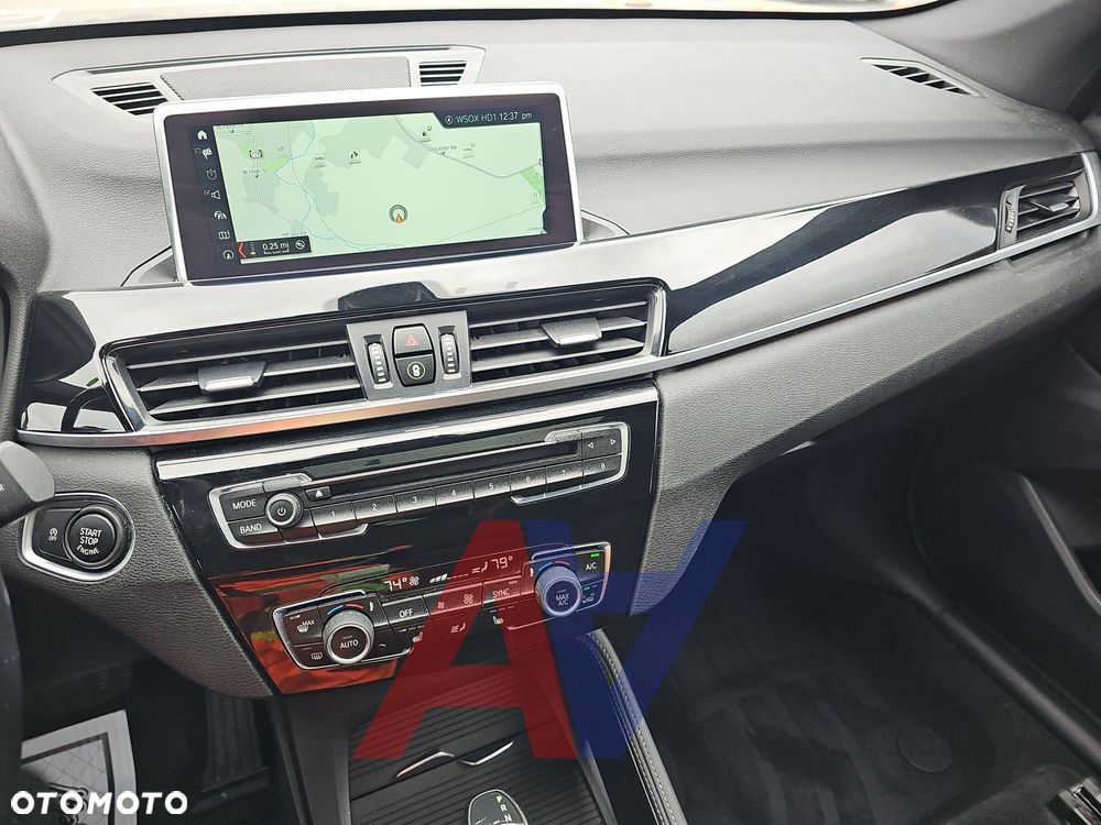 BMW X1 - 10
