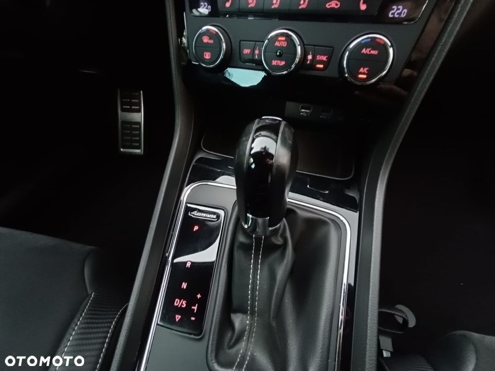 Seat Leon 2.0 TSI Cupra Performance Black S&S DSG - 34