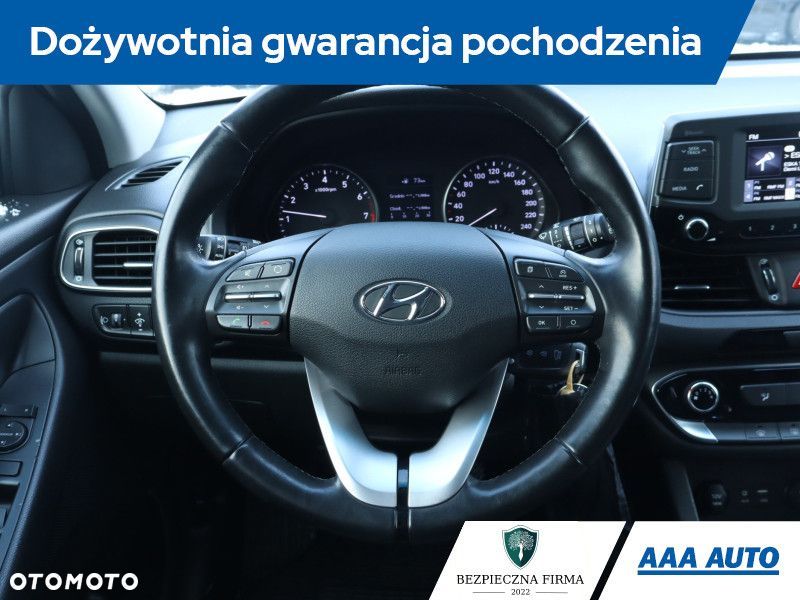 Hyundai i30 - 22