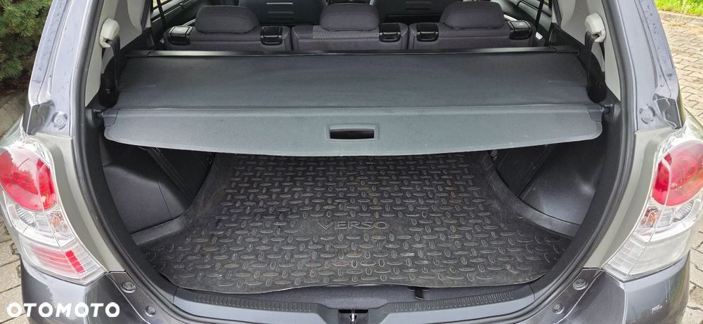 Toyota Verso 1.8 Premium EU5 7os - 34