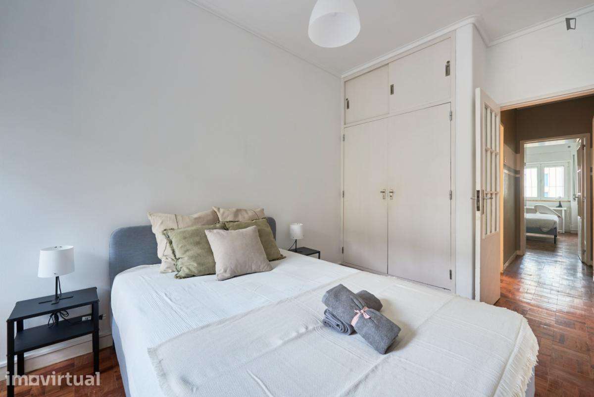 Quarto - localizado em Saldanha Lisbon - Grande imagem: 5/58