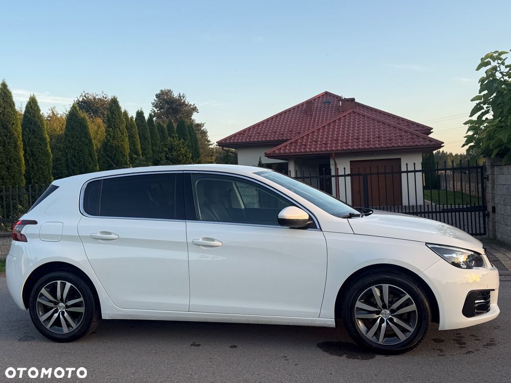 Peugeot 308 1.2 PureTech Allure S&S - 29