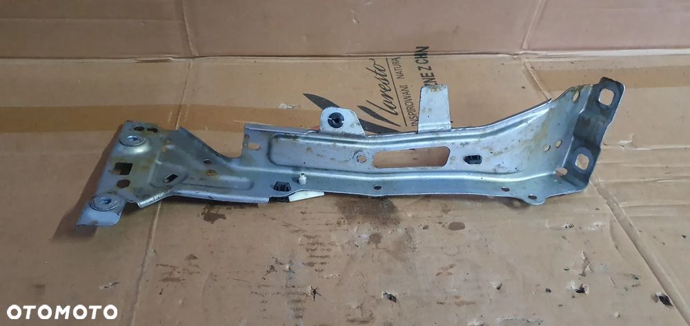 Mocowanie błotnika uchwyt prawy przód Audi A4 B9 8W0821136C - 5
