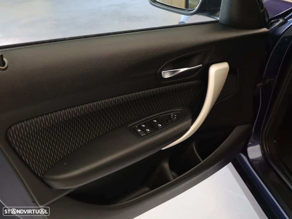 BMW 116 d EfficientDynamics - 17