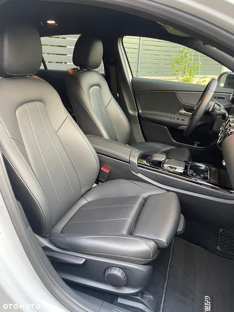 Mercedes-Benz Klasa A 200 d Progressive 8G-DCT - 8