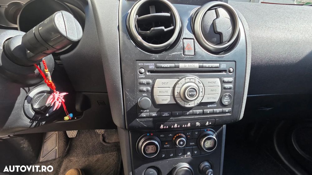 Nissan Qashqai 2.0 DCI All Mode 4x4 Tekna Plus - 14